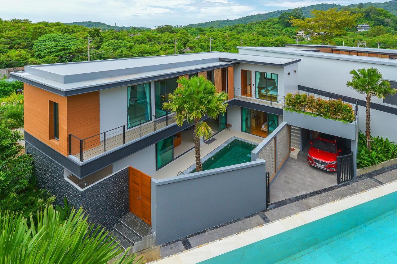 Le Resort And Villas Rawai Экстерьер фото Villa in Hua Hin, Thailand