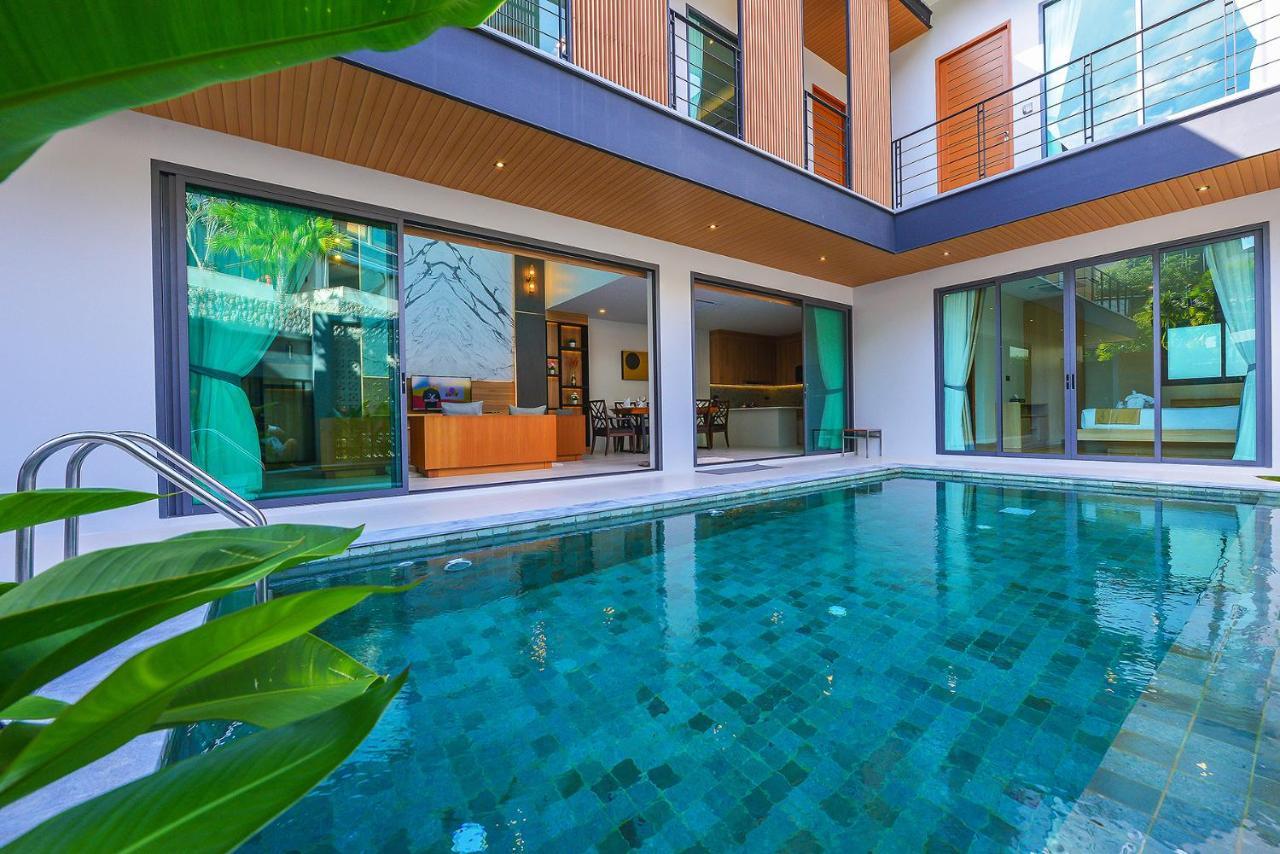 Le Resort And Villas Rawai Экстерьер фото Villa in Phuket, Thailand